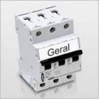 Ela Eletro Araguari DISJ.TRIPOLAR UNIC DIN 050A >8D DISJUNTORES PIAL